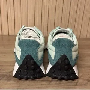 New Balance | Shoes | New Balance 327 New Spruce Suede  display picture 2
